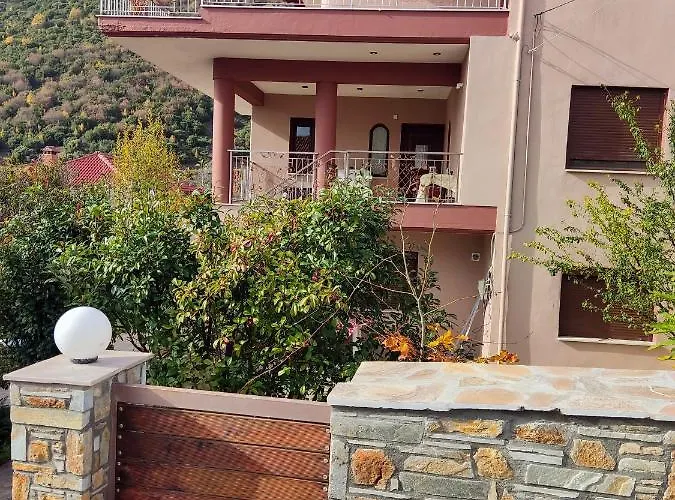 On Mount Olympus Apartament *